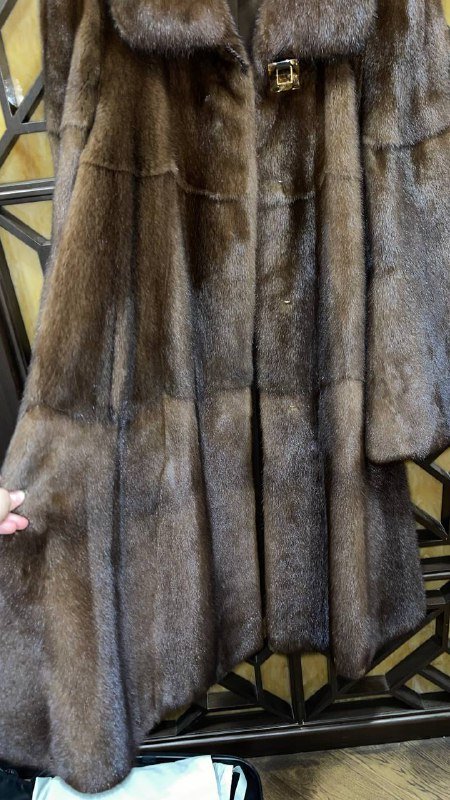 Шуба из норки 48-52 размер 3