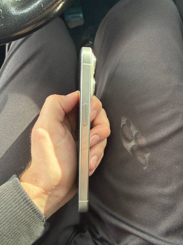 Iphone 15 pro 3