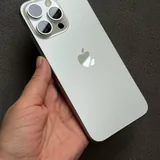 iPhone 15 Pro Max 4