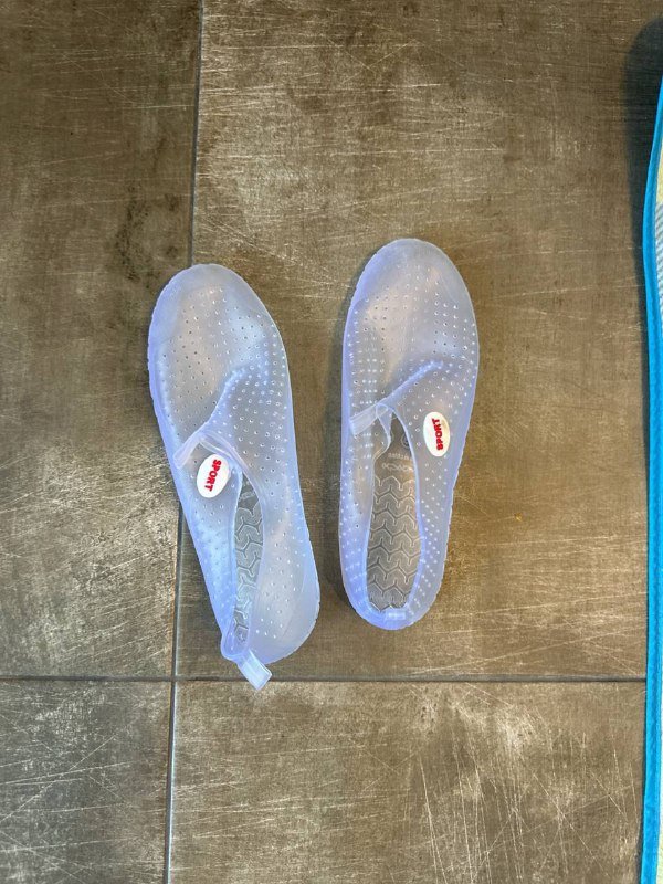 Аквашузы, Надувной матрас крокодил 2