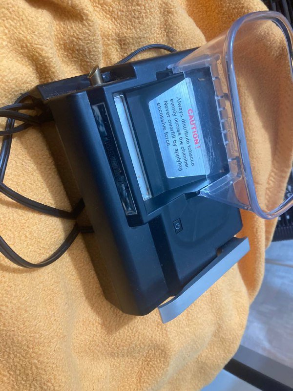 Флешка Samsung 128gb, Колонка JBL GO2, Розетка автоматическая, Фен, Машинка для сигарет, Наушники, Зарядник MagSafe 2 5