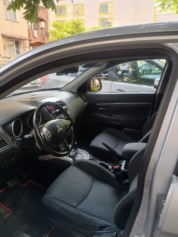 Mitsubishi ASX 2011 2.0 6