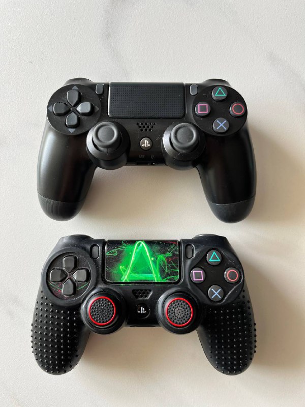 Sony Playstation 4 Slim 500 ГБ с аксессуарами и играми 4