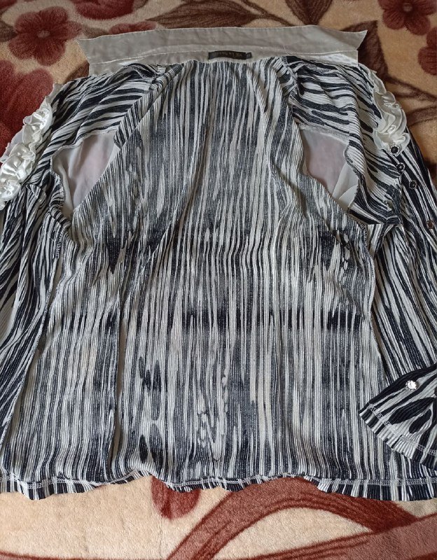 рубашка женская, размер 52 3