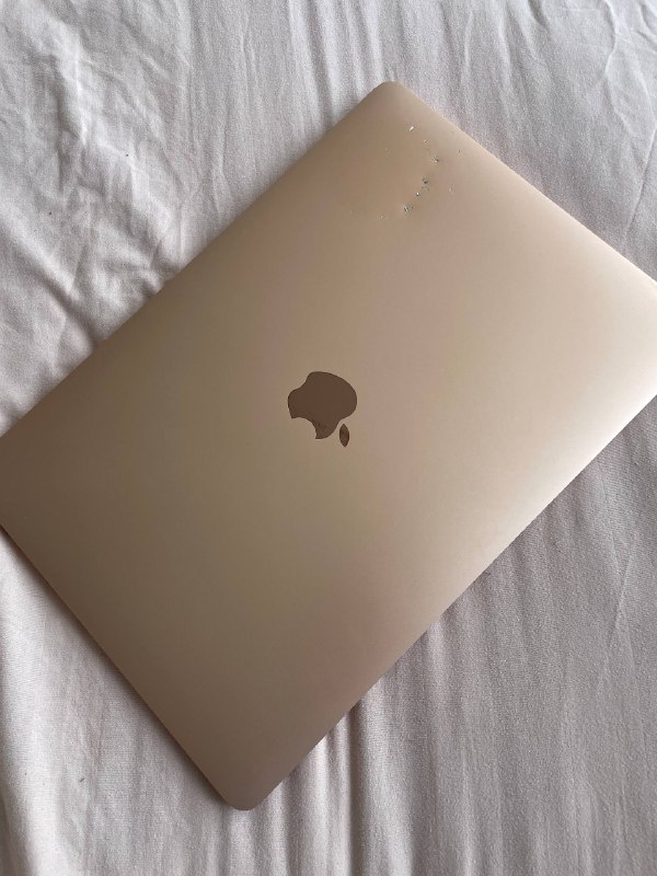 MacBook Air 13 2020 Gold розовый 4