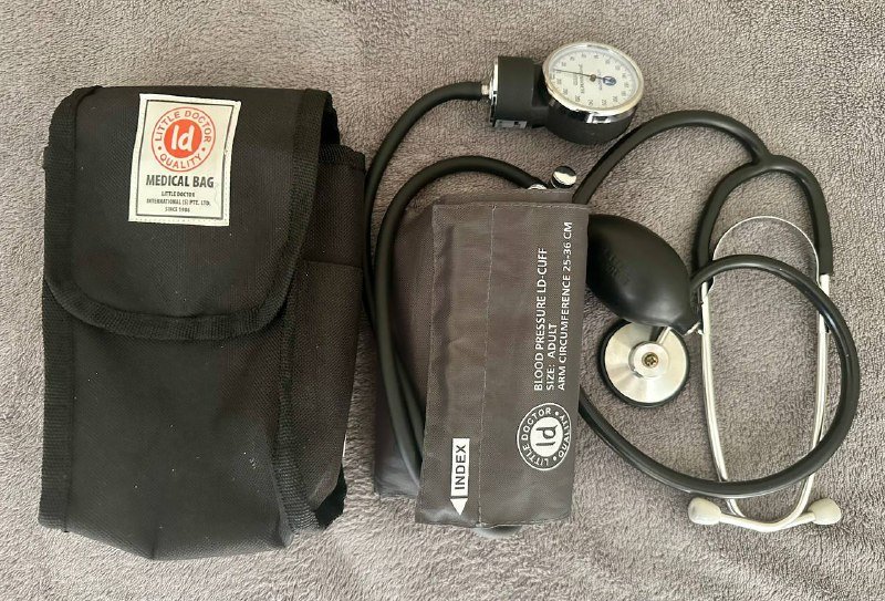 Тонометр механический Little Doctor