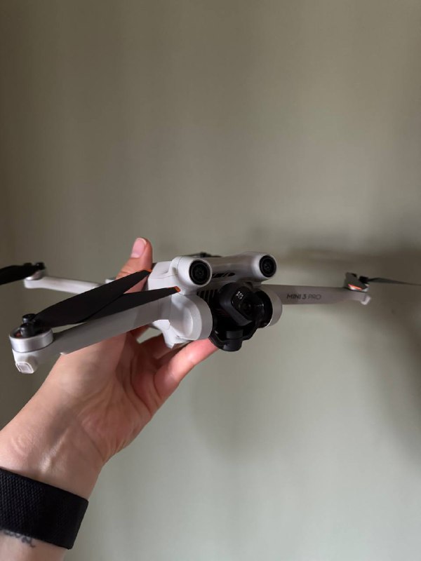 Квадрокоптер DJI Mini 3 Pro + Fly More Kit 2
