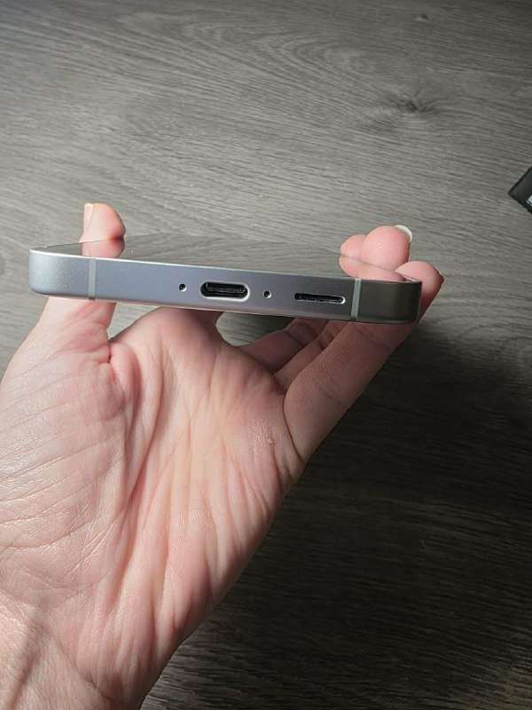 Samsung Galaxy S24 FE 8/128GB 5