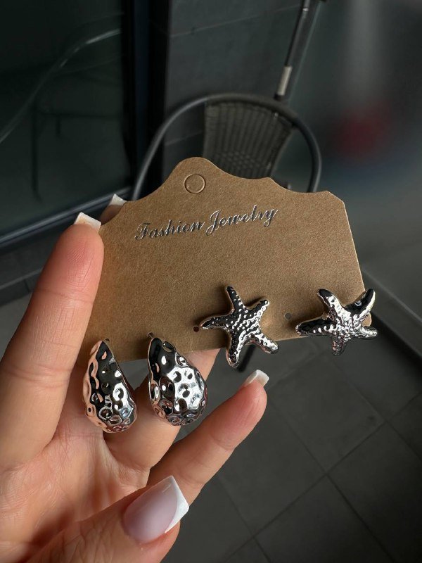 Сережки новые комплект 2