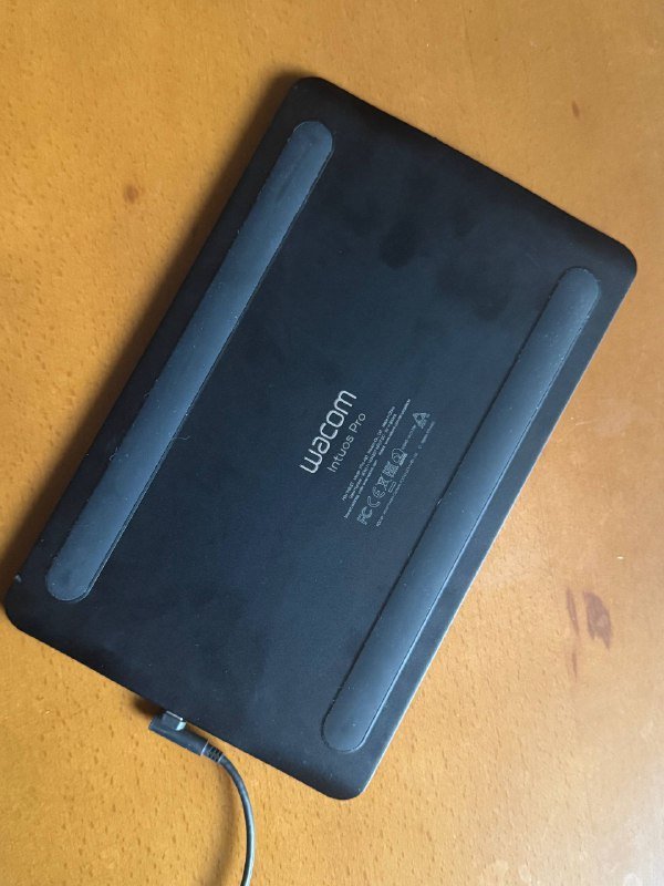 Графический планшет Wacom Intuos Pro M 3