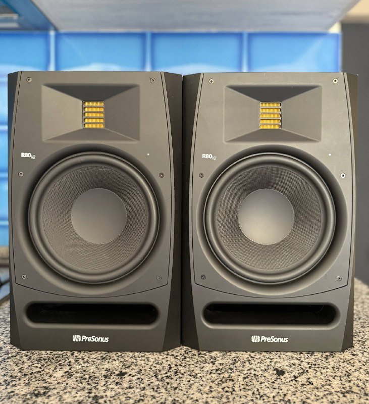 Студийные мониторы PreSonus r80 v2