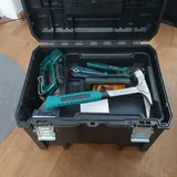 Инструменты и ящики Dewalt 3