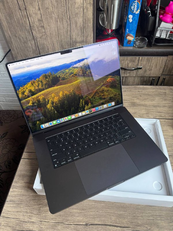 Macbook Pro 16 Inch 2024 M3 Pro 18/512 4