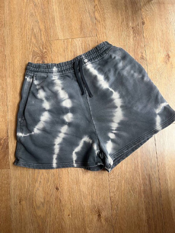 Шорты спортивные женские COS