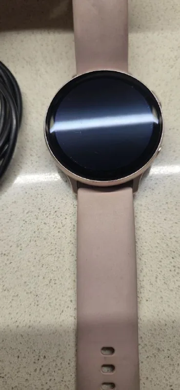 Смарт-часы Samsung Galaxy Watch Active 2 40 мм 1