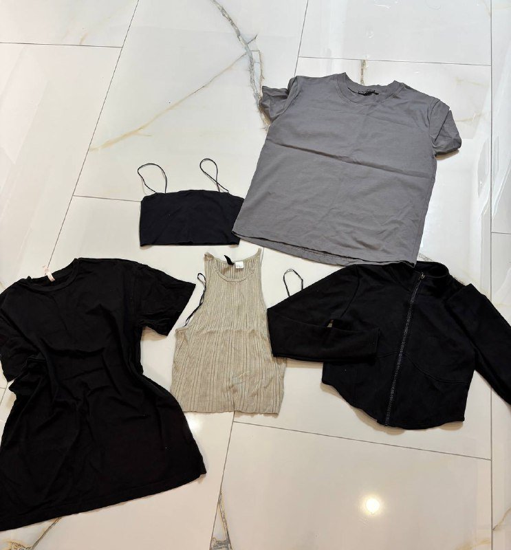 Женские вещи размер 42 2