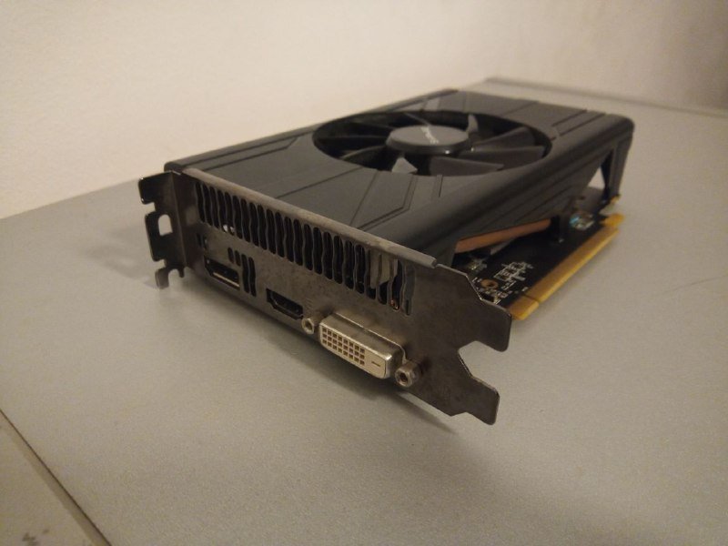 Видеокарта RX570 4ГБ