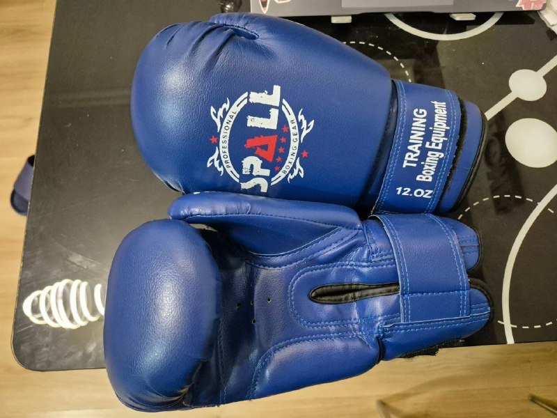 samsung s3, корректор осанки M и L, книга IELTS 19, боксерские бинты, боксерские перчатки 10