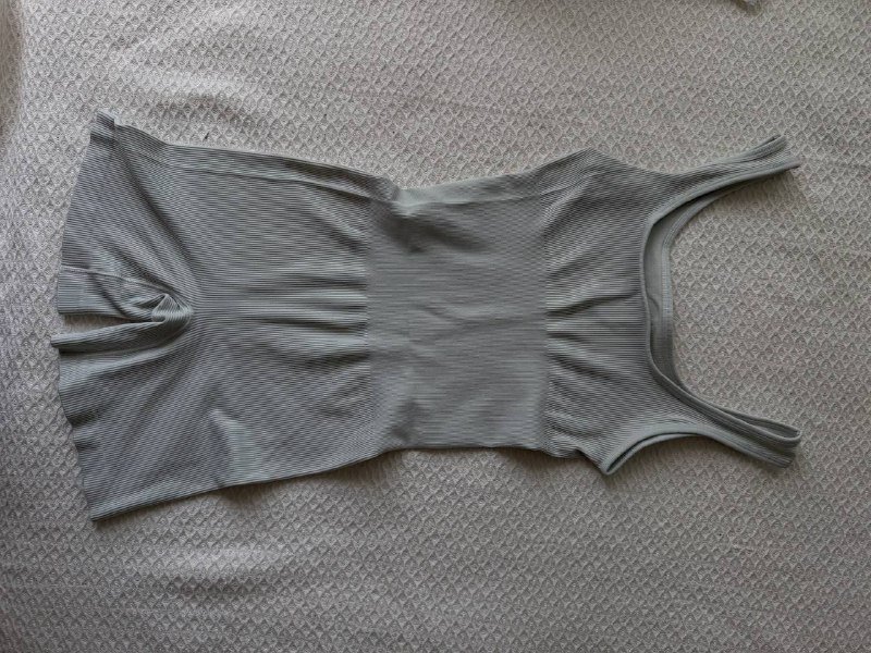 Книги, сандали детские, комбинезон, блузка, куртка, платье, картина, скейт 4