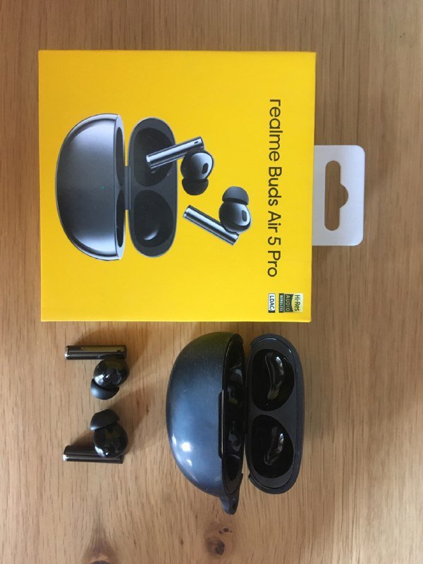 Беспроводные наушники Realme Buds Air 5 Pro