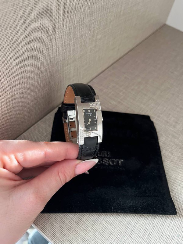 Часы Tissot с бриллиантами