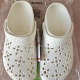 Crocs 1