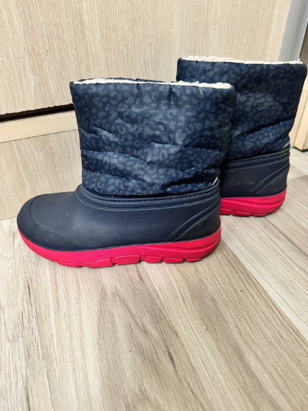 Пальто Zara, сапожки 30 размер