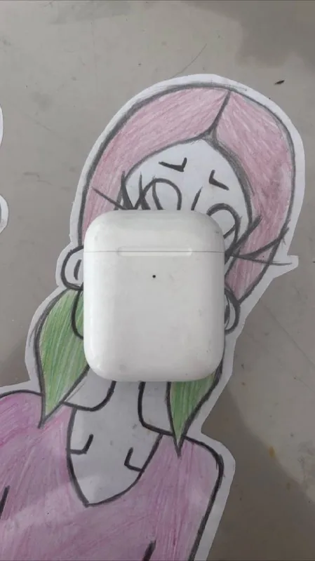 Наушники AirPods 2, провода и блоки, плёнка для MacBook Air 1