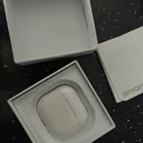 AirPods 4 ANC 1