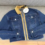 Джинсовые куртки и жакет-бомбер Boohoo, ARRANGE, Calvin Klein 2