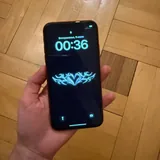 iPhone 11, iPad 4 2