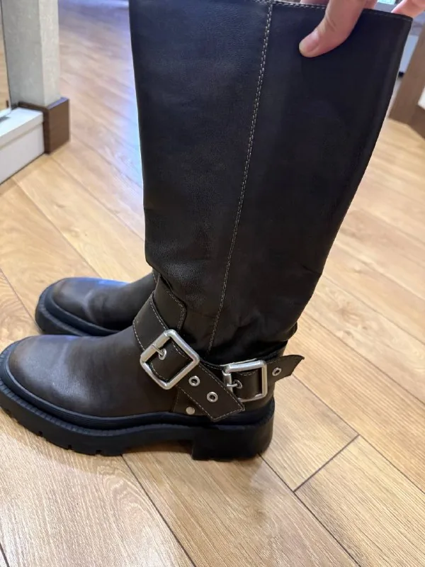 Сапоги Zara, сабо Vagabond, серебряные сабо, мартинсы 1