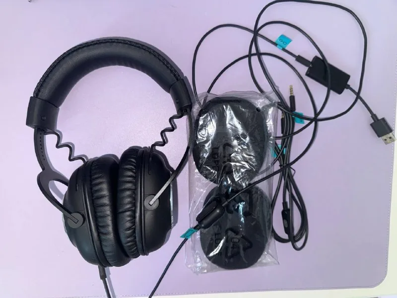 Logitech G Pro наушники 1