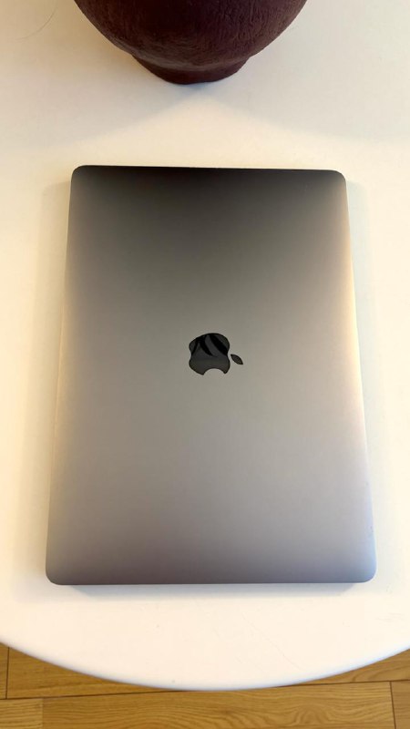 MacBook Air 13” (2020, M1) 2