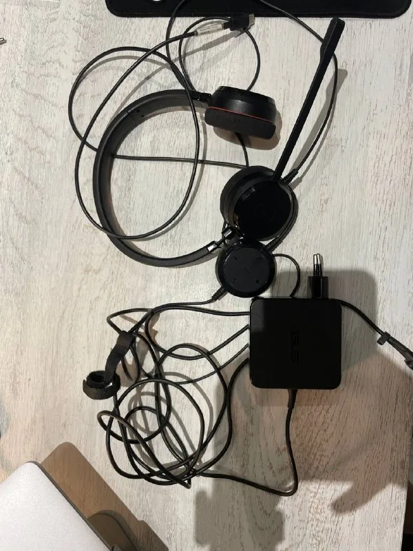 Jabra, Asus charger