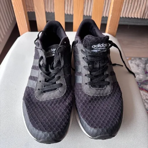Кроссовки Adidas