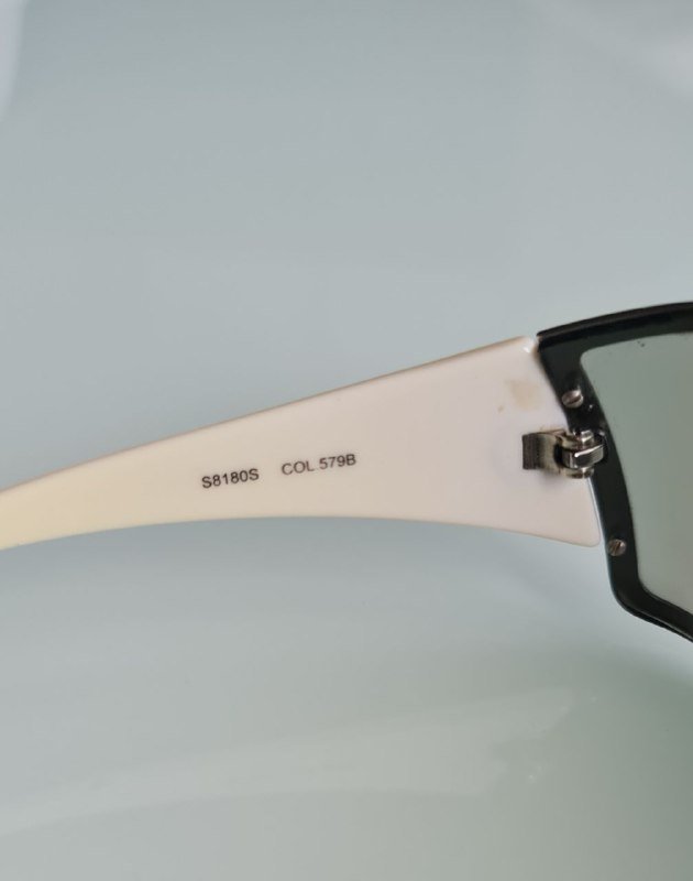 Солнцезащитные очки Police модель S8180S 3