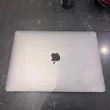 MacBook 16 Pro i7 16/512, MacBook 13 i5 16/512 1