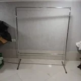Вешалка для одежды 2