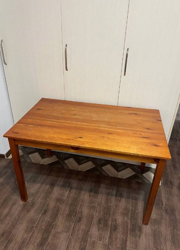 стол деревянный