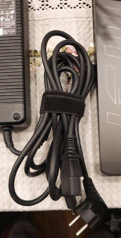 Ноутбук MSI Raider GE77HX 12UHS с дефектами 4