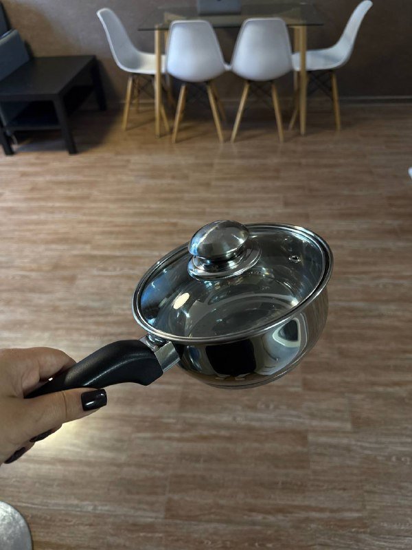 Кастрюли, комплект для балкона, Dyson, сумка для ноутбука, очки Meta Quest, книги, свадебное платье 3