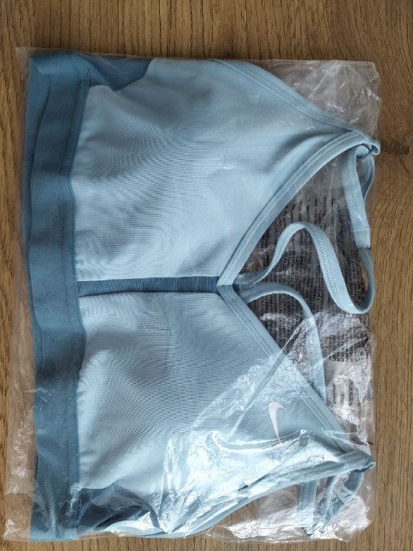 Женский спортивный топ Nike, размер М 5