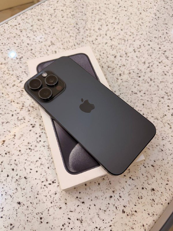 iPhone 15 pro max 256 GB, чехол в подарок 4
