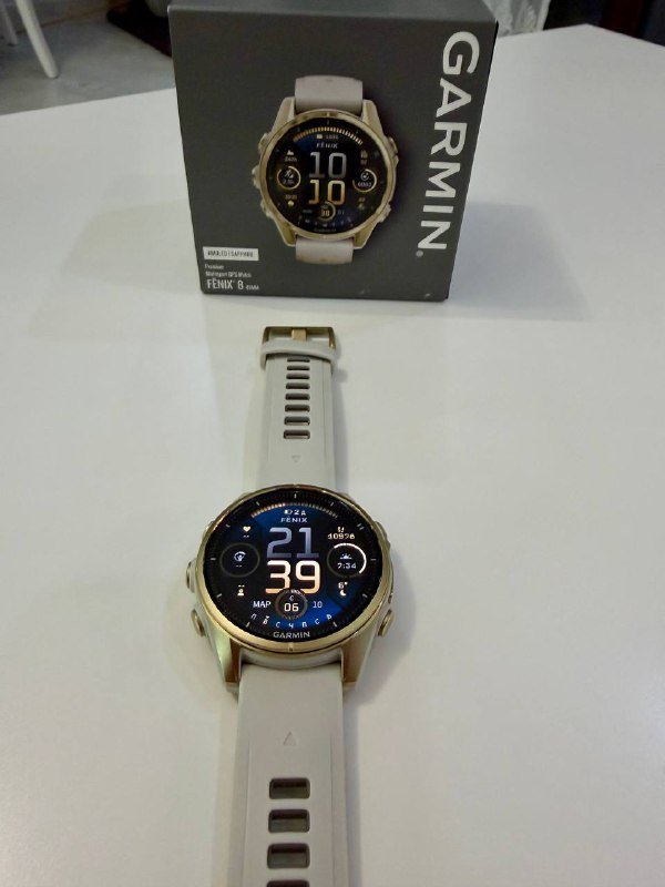 Garmin Fenix 8 смарт-часы 43 мм AMOLED