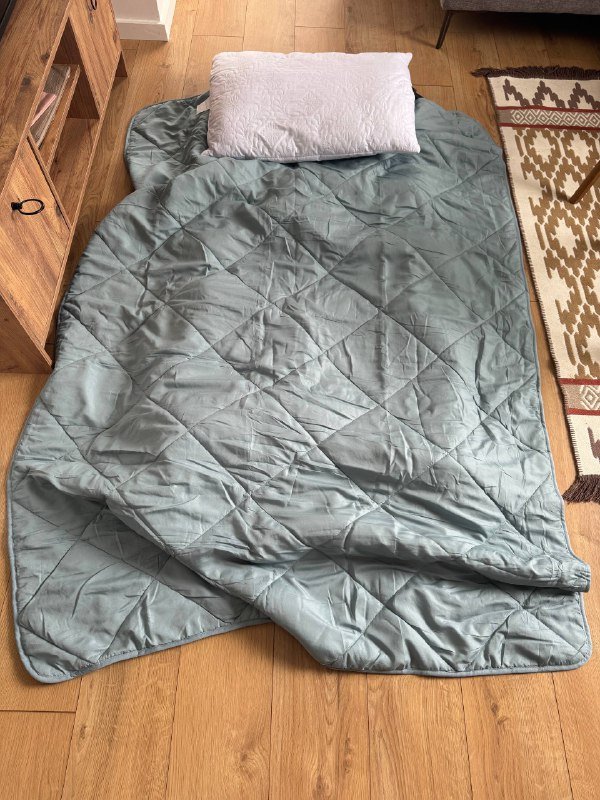 Надувной матрас, электрический насос, одеяло, подушка 3