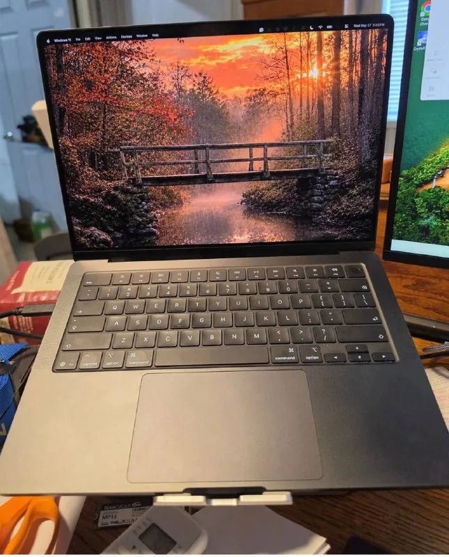 MacBook Pro 14 дюймов M5 Max 36/2TB 1