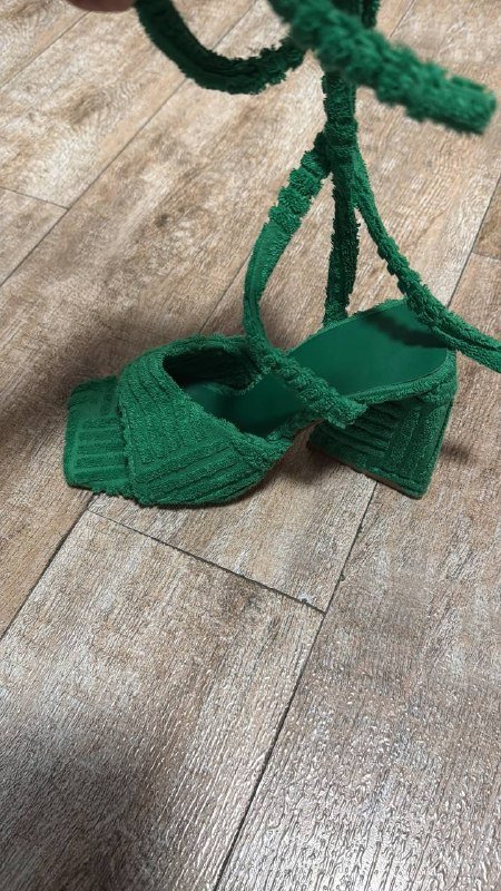 Женская обувь