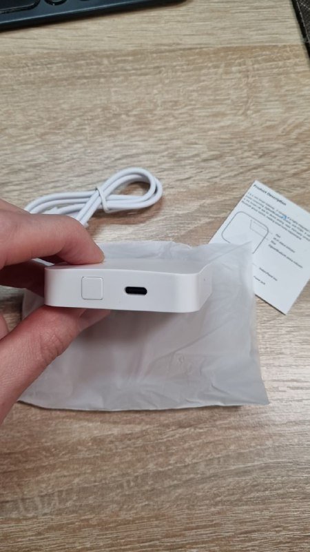 Tuya Smart Gateway Bluetooth USB-C 2