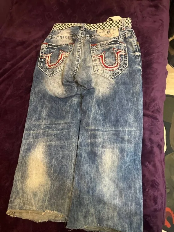 Джинсы True Religion с ремнем 1